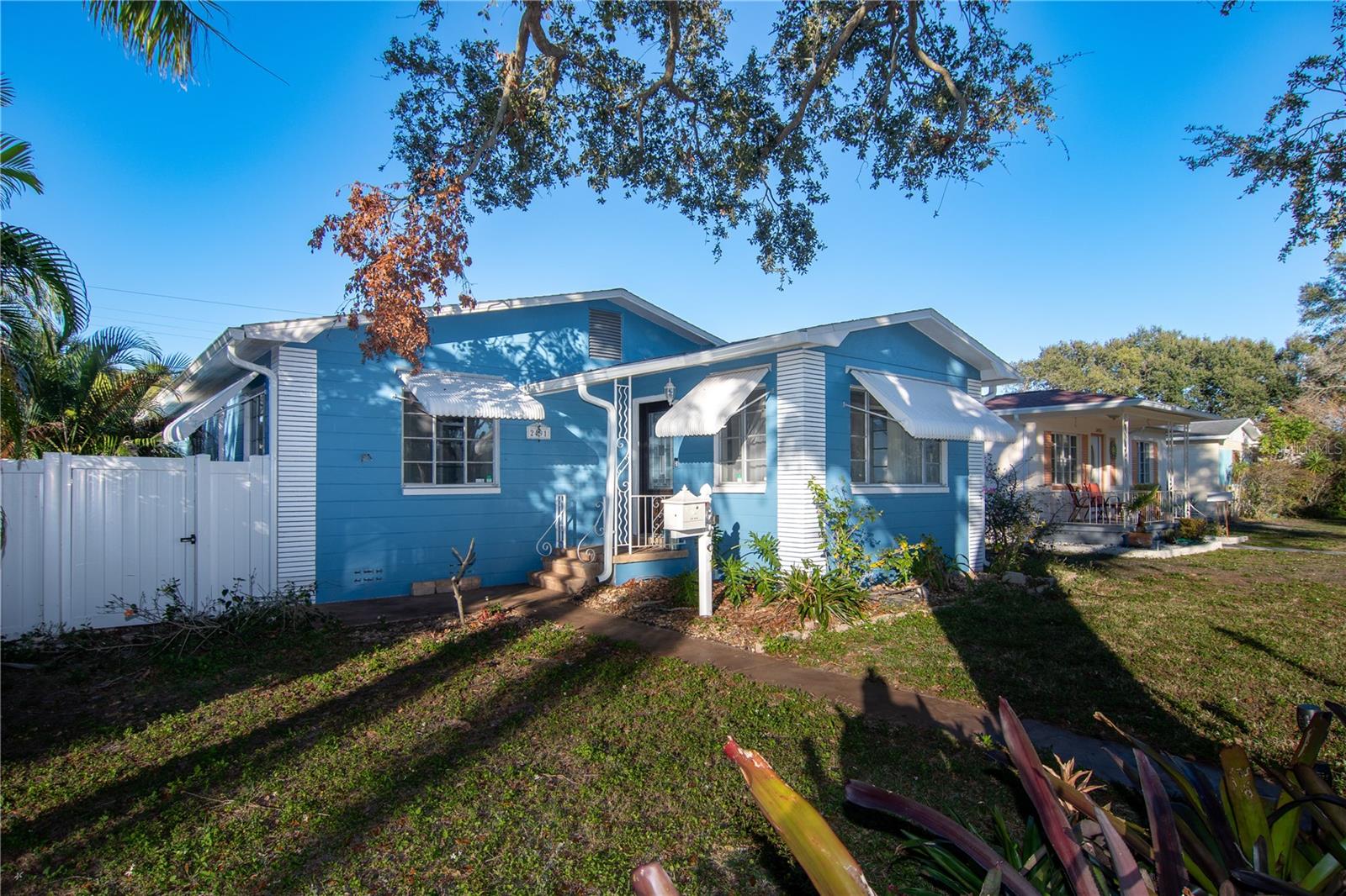 Image 2 of 28 For 2491 35th Avenue N