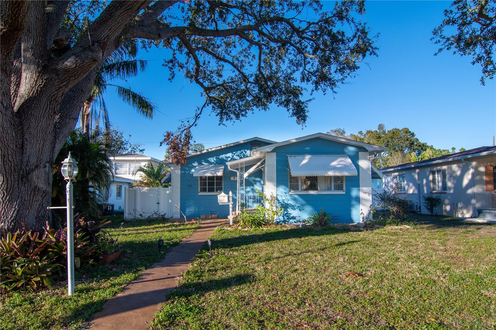 Image 3 of 28 For 2491 35th Avenue N