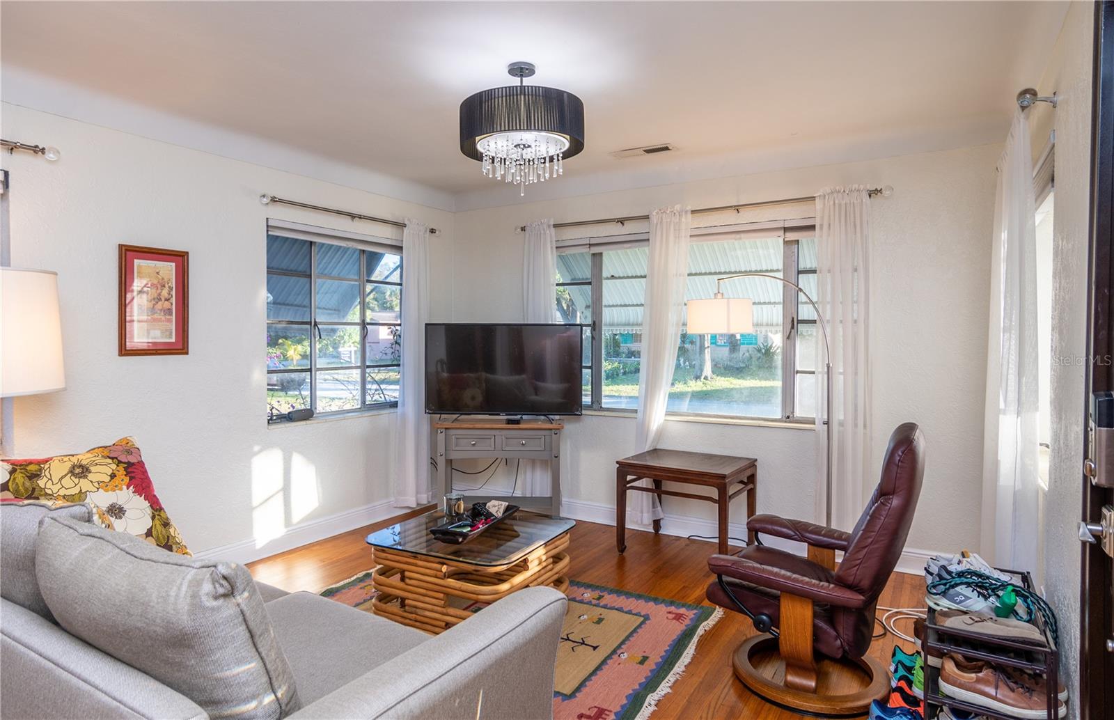 Image 7 of 28 For 2491 35th Avenue N