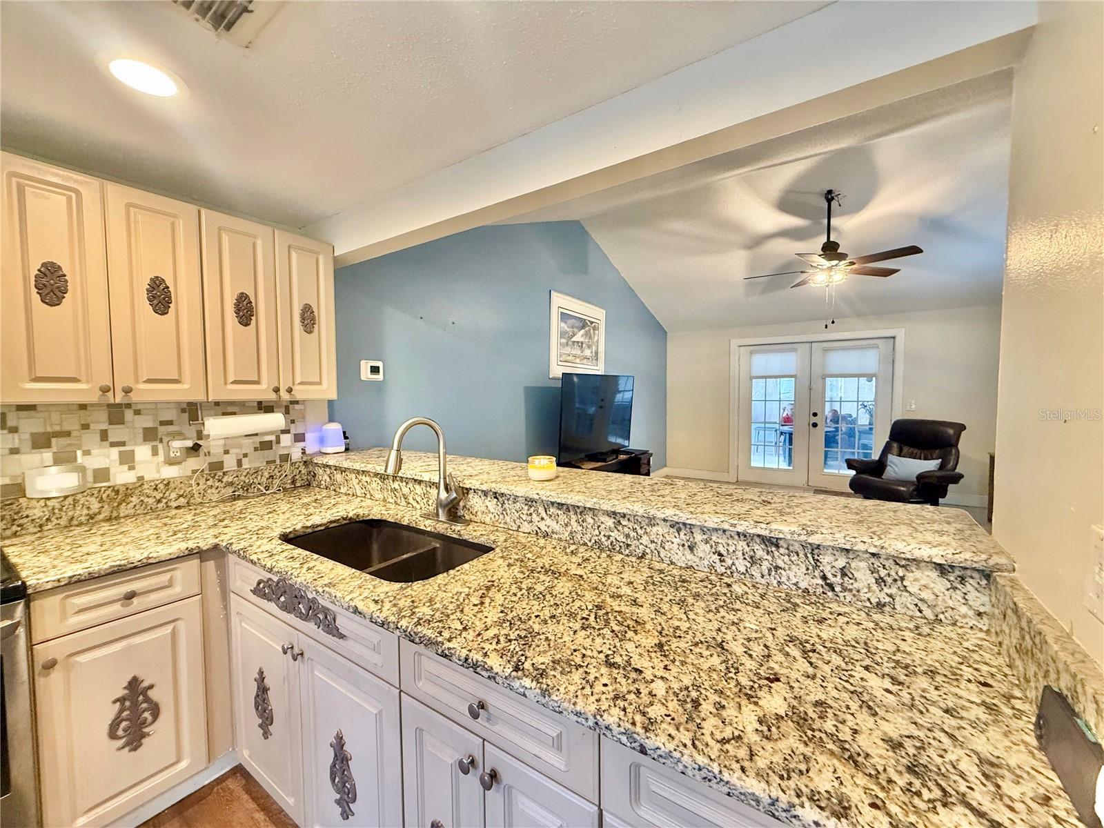Listing photo id 9 for 10208 Turtle Hill Court