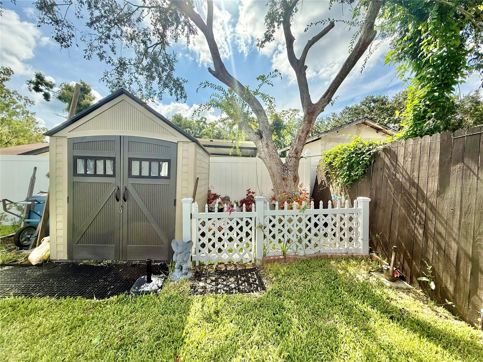Listing photo id 27 for 10208 Turtle Hill Court