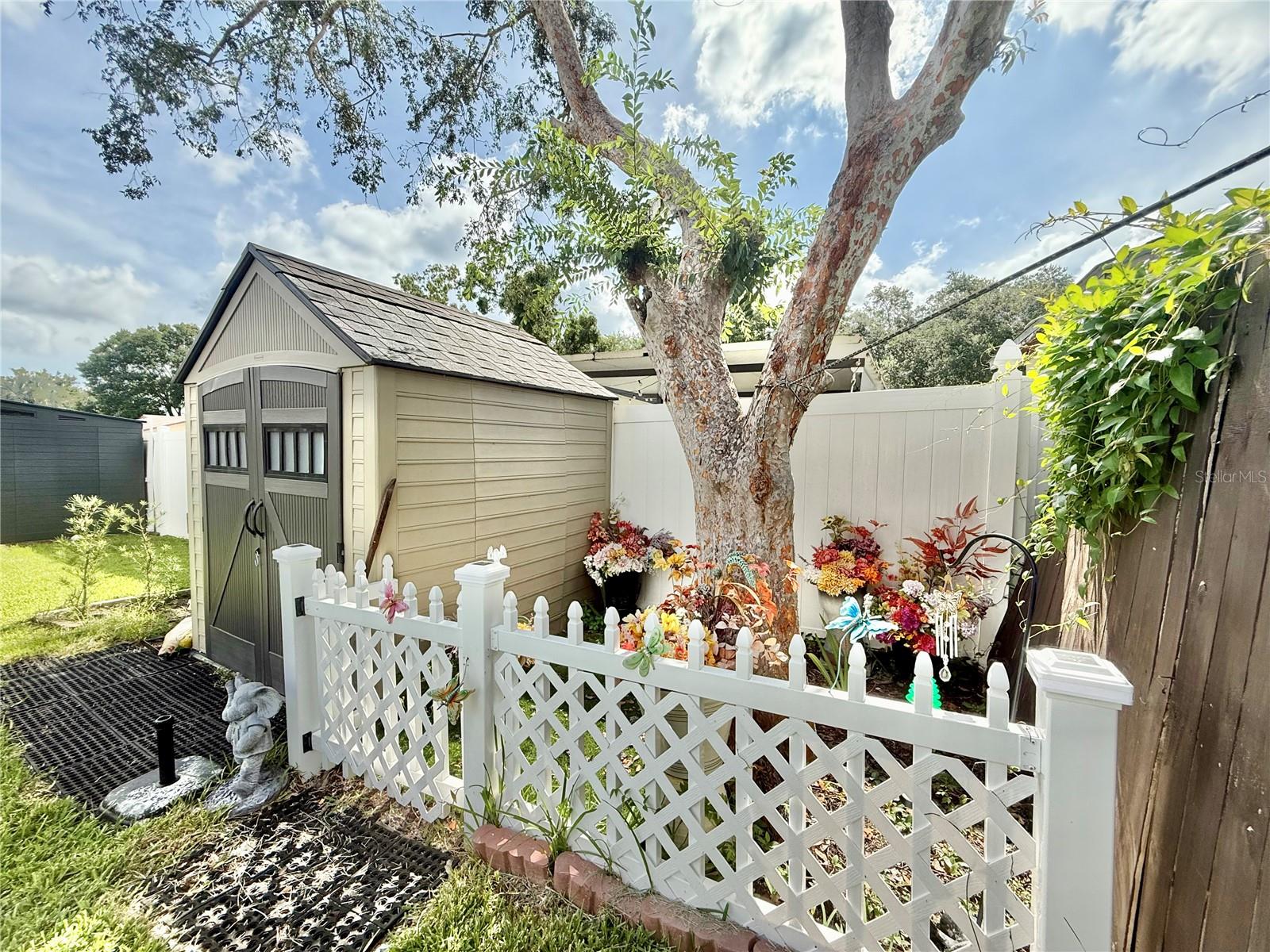 Listing photo id 28 for 10208 Turtle Hill Court