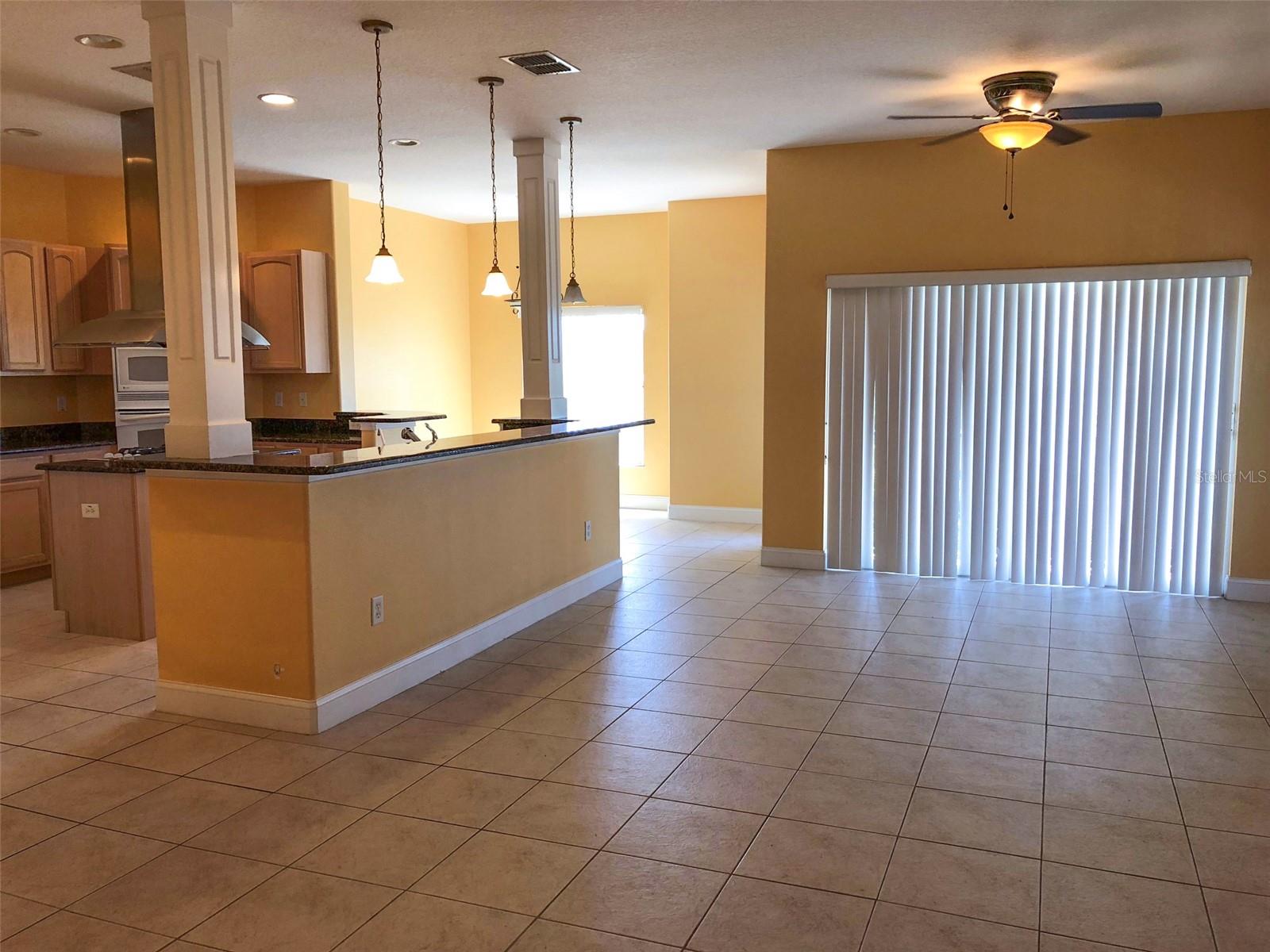 Image 20 of 39 For 6517 Channelside Drive