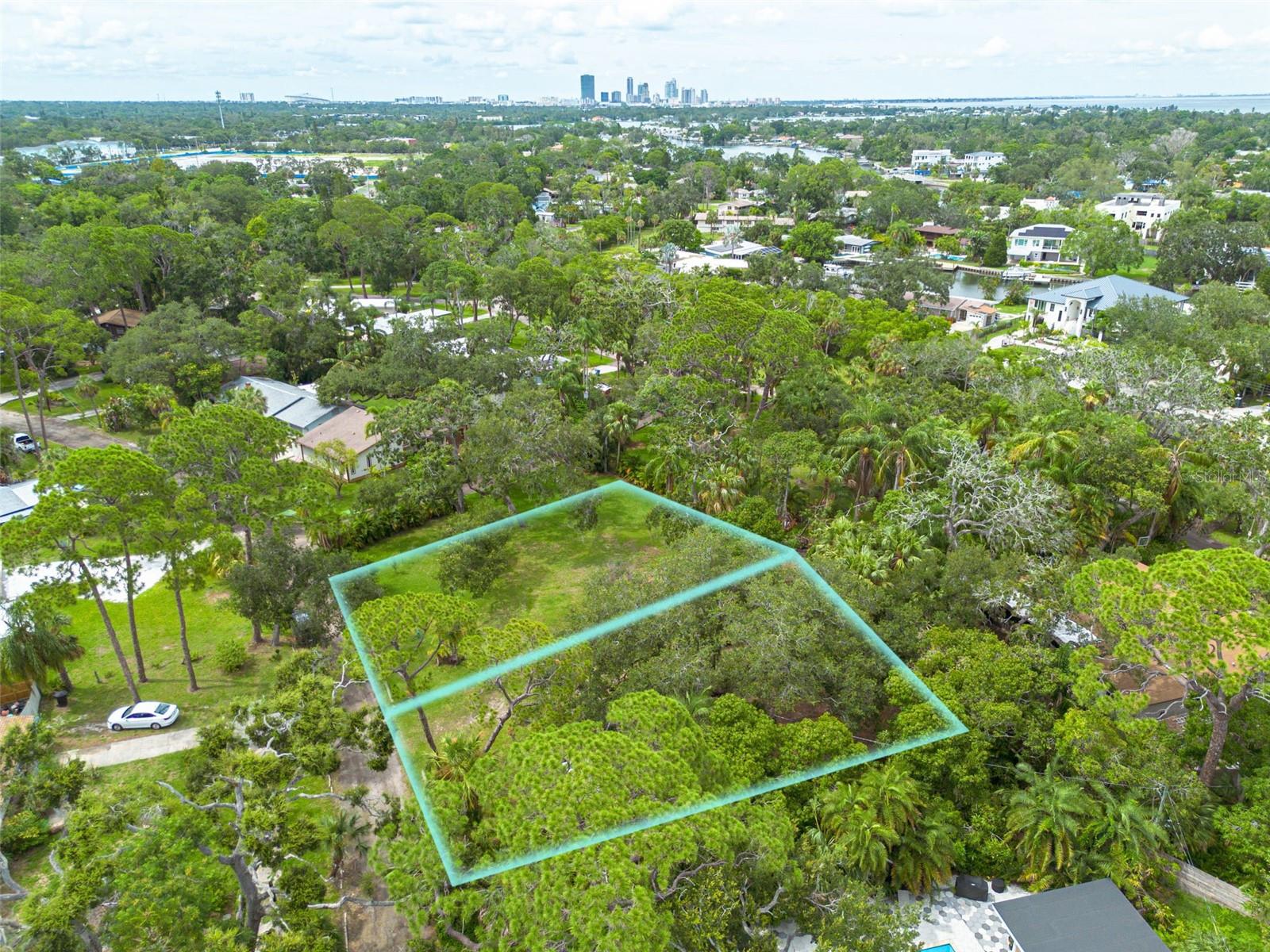 Image 21 of 21 For 4940 Camellia Way S