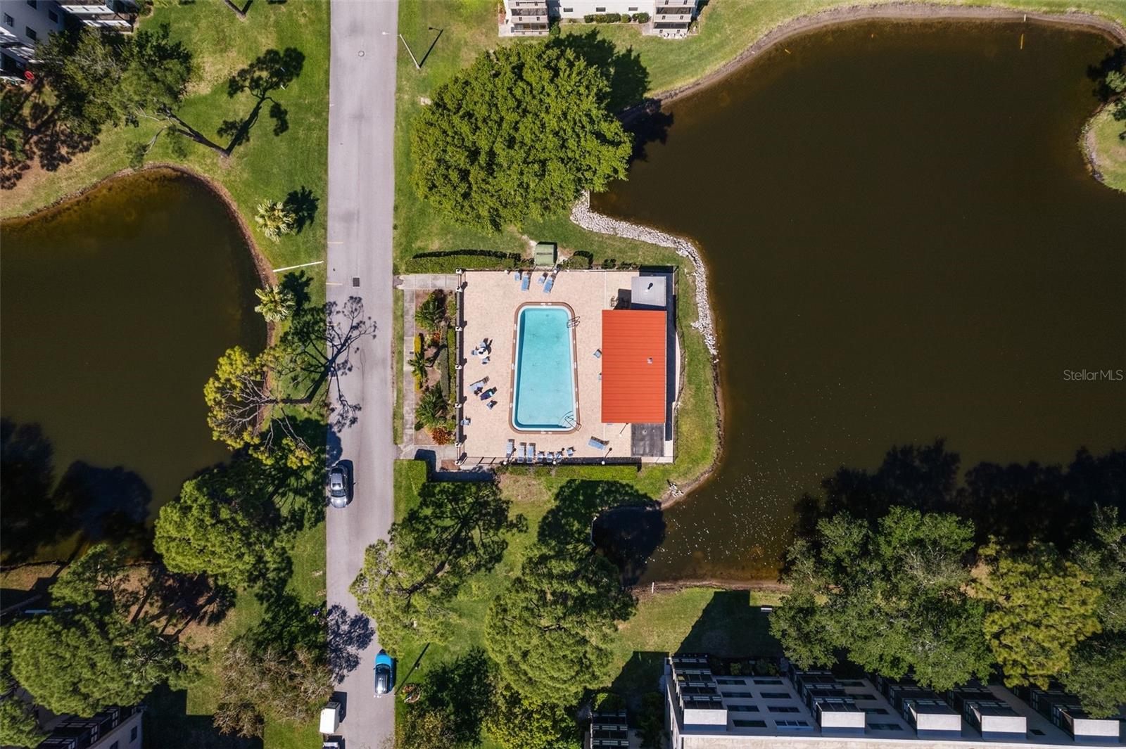 Listing photo id 40 for 7941 58th Avenue N 104