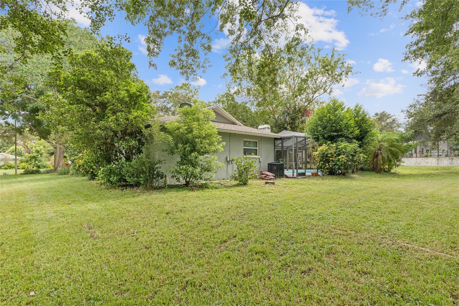 Image 10 of 45 For 155 Woodcutter Lane