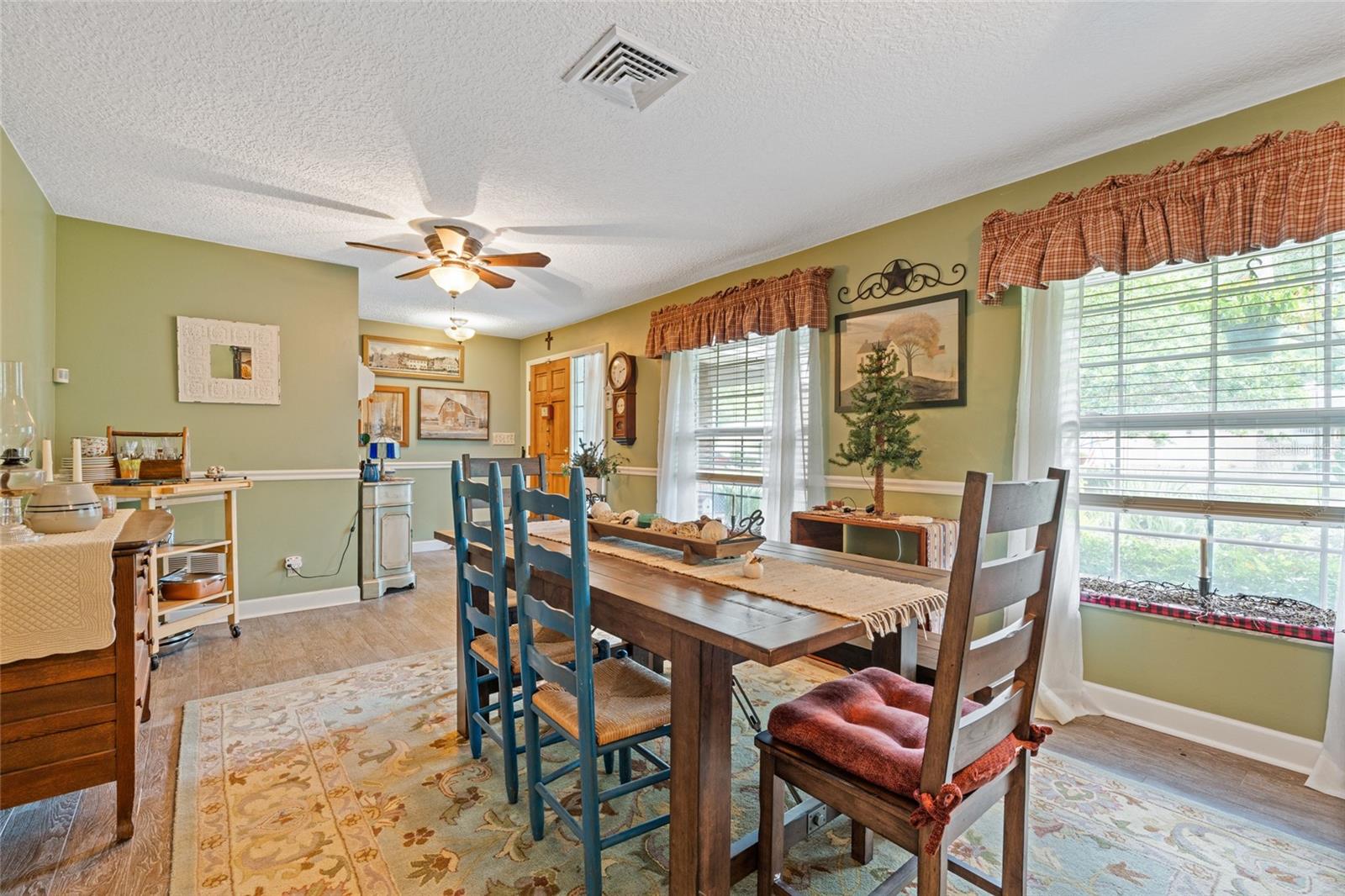 Image 14 of 45 For 155 Woodcutter Lane