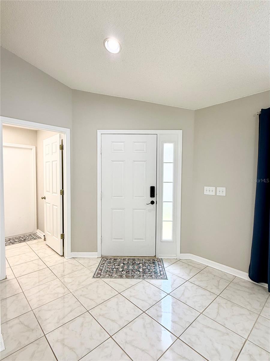 Image 3 of 16 For 6043 Pointe Pleasant Boulevard