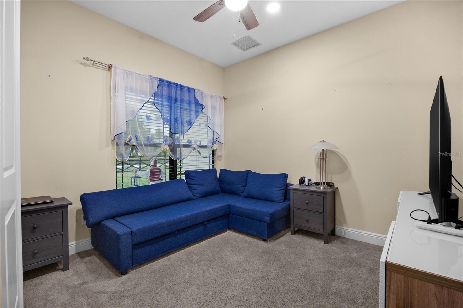 Image 22 of 44 For 13395 59th Court N