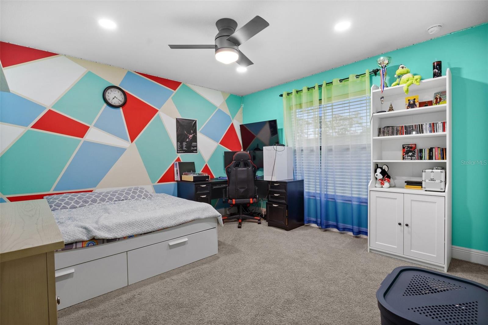 Image 23 of 44 For 13395 59th Court N