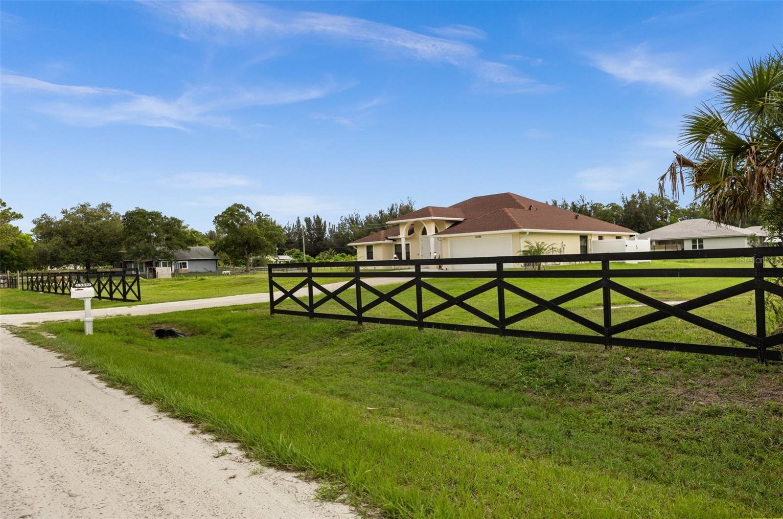 Image 41 of 44 For 13395 59th Court N
