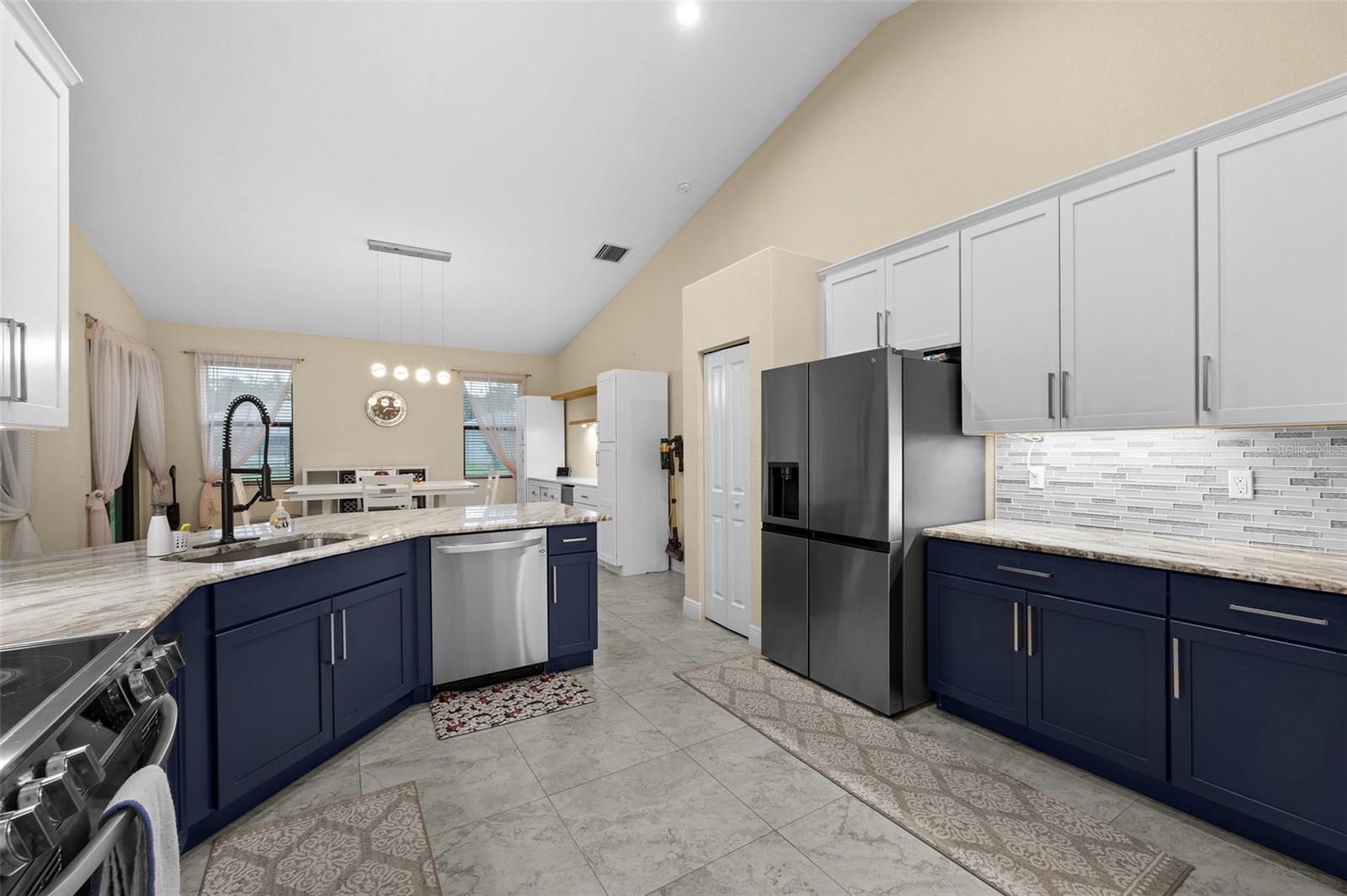 Image 6 of 44 For 13395 59th Court N