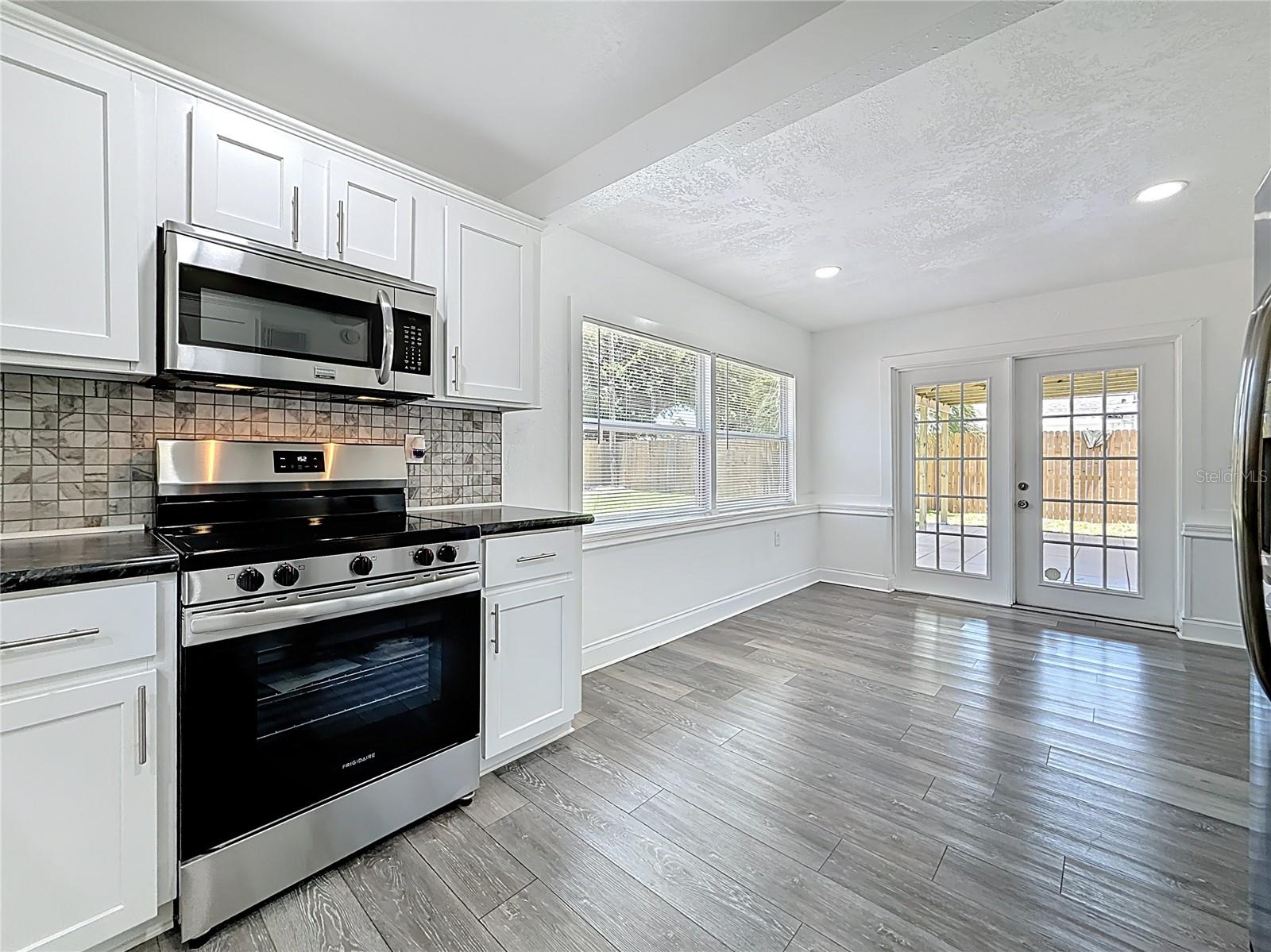 Image 17 of 58 For 6925 79th Avenue N