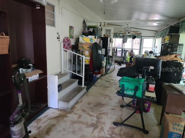Listing photo id 11 for 37706 March Lane