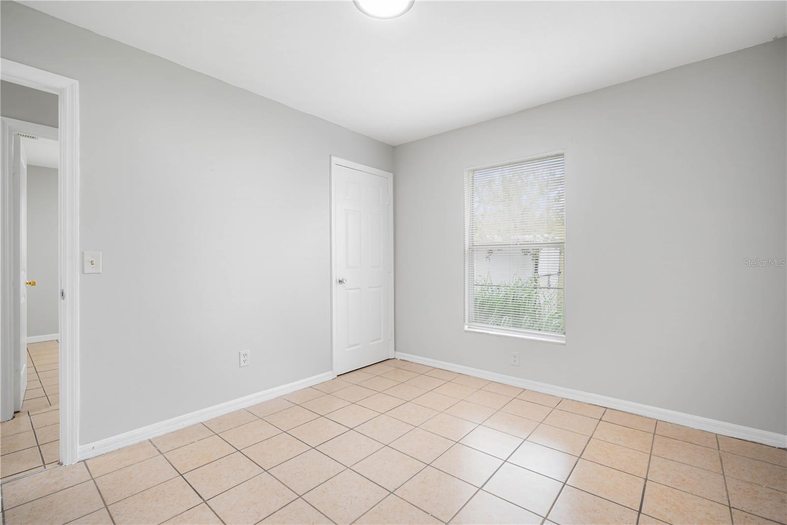 Image 18 of 20 For 3803 Garrison Street