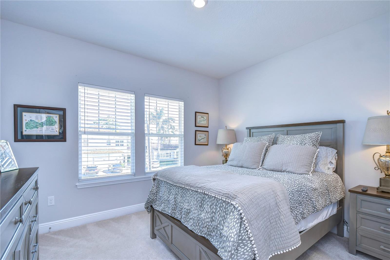 Image 15 of 41 For 303 Arrawana Avenue 3