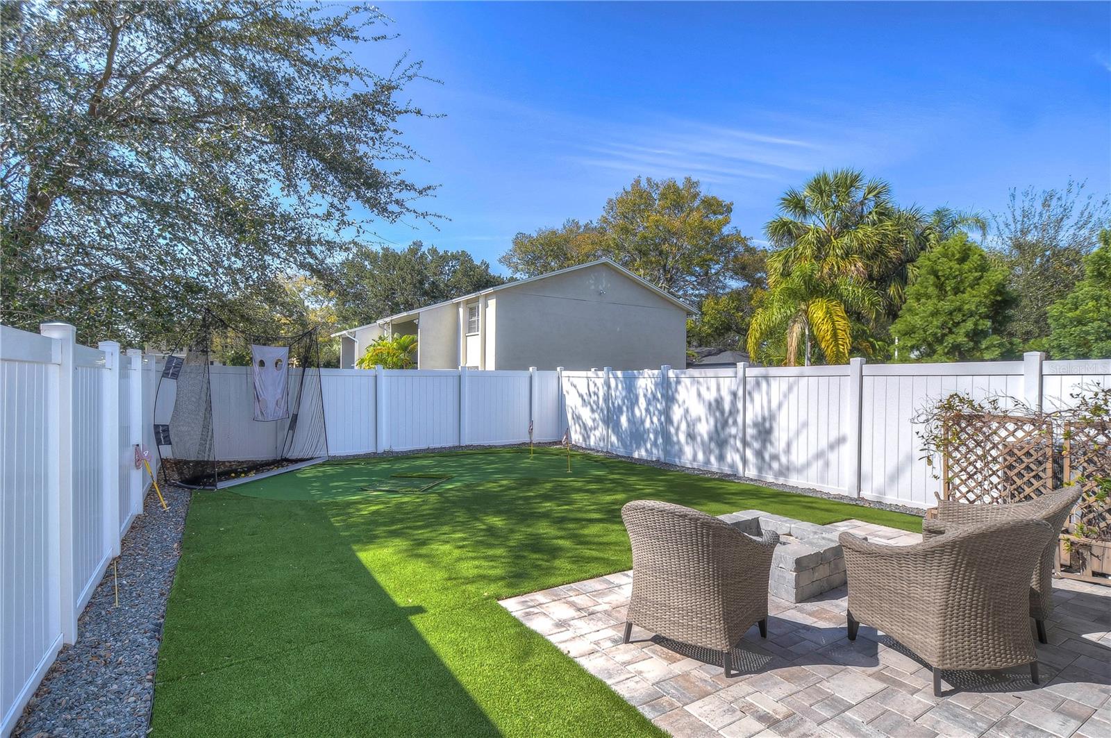 Image 38 of 41 For 303 Arrawana Avenue 3
