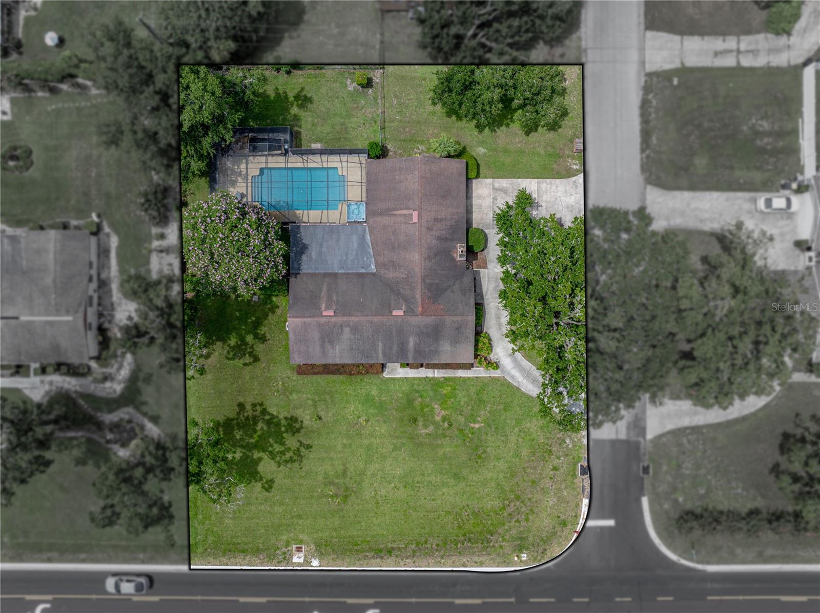 Image 4 of 81 For 609 Pipkin Road