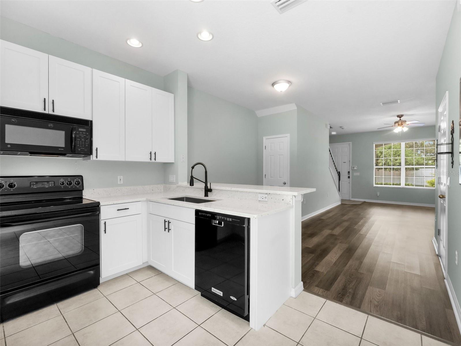 Image 15 of 36 For 8736 Eleanor Court