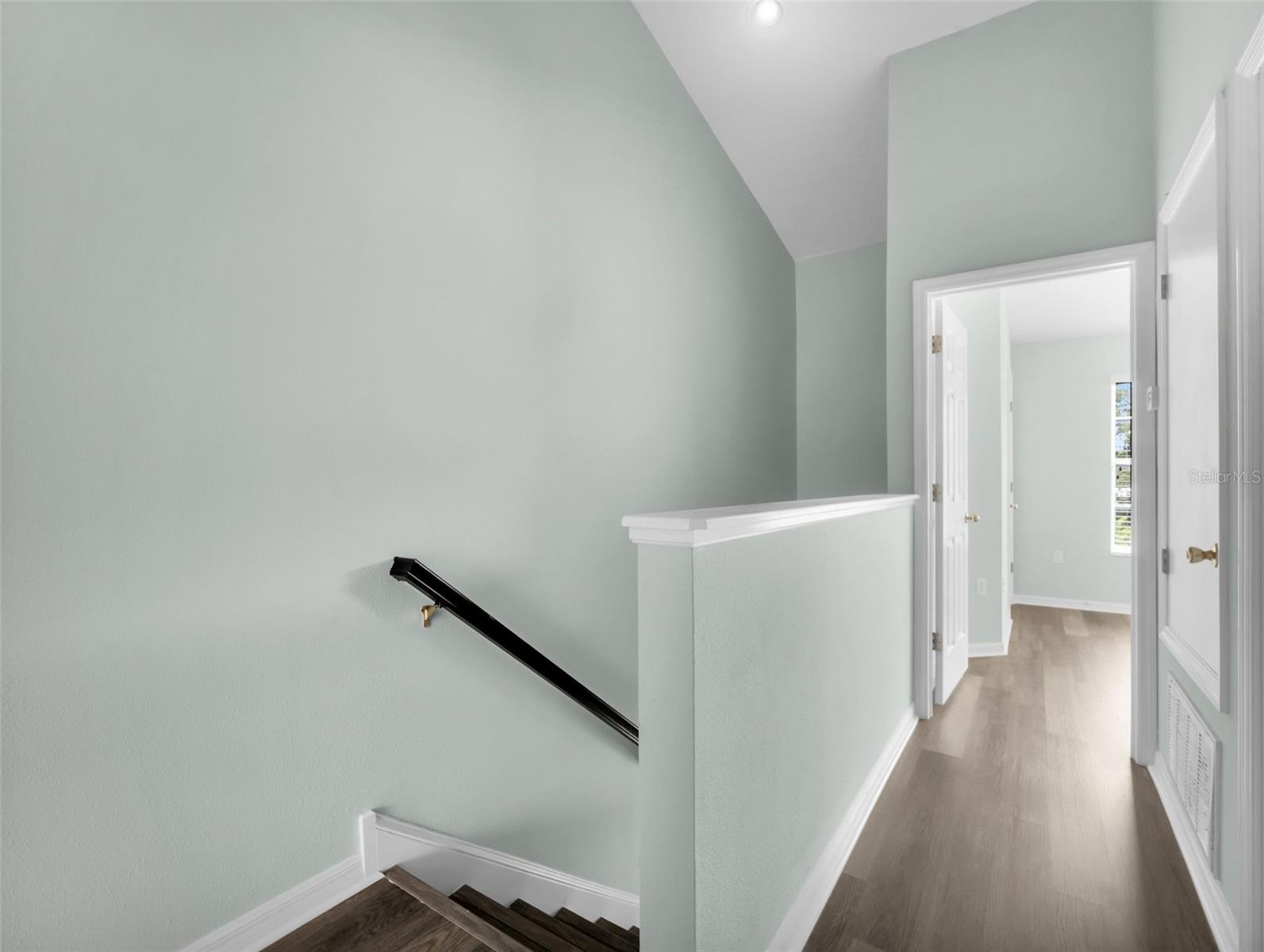 Image 17 of 36 For 8736 Eleanor Court