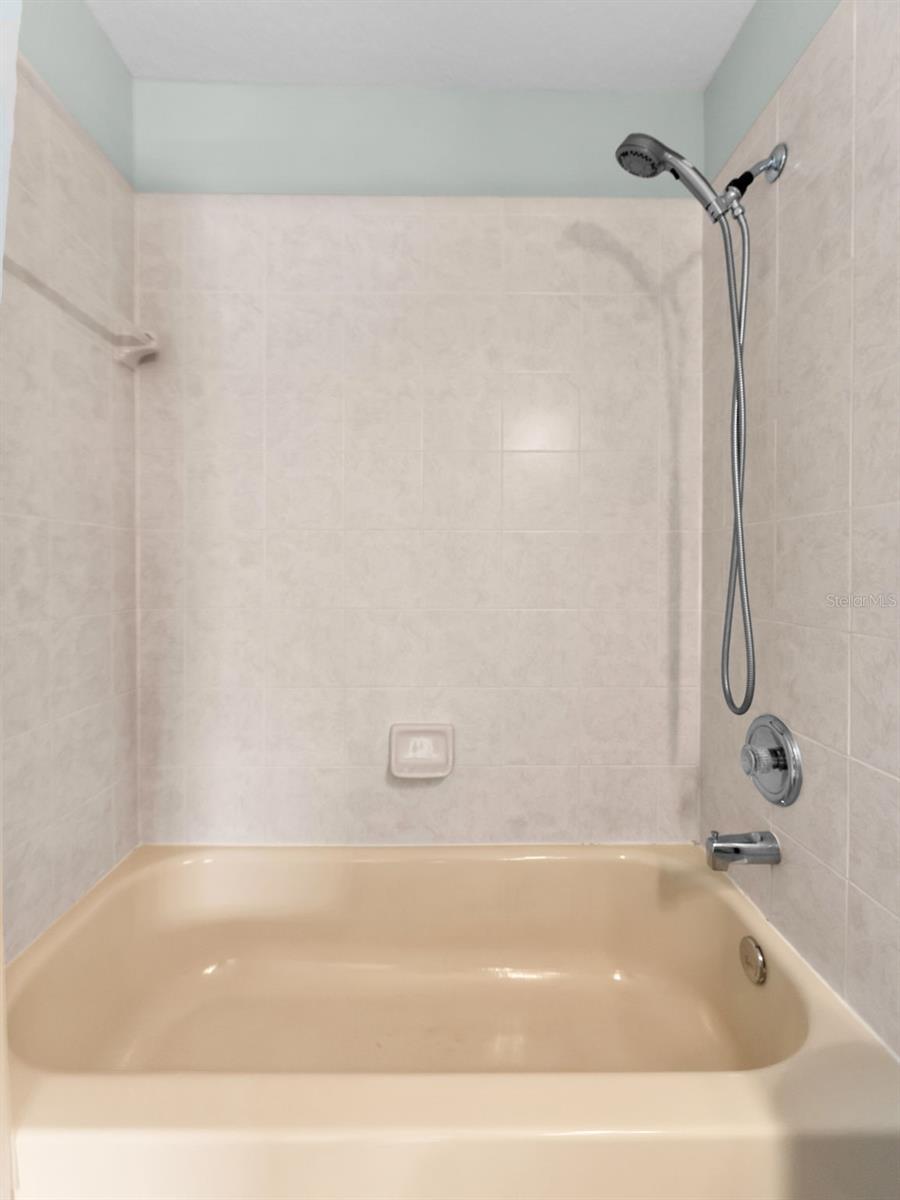 Image 21 of 36 For 8736 Eleanor Court