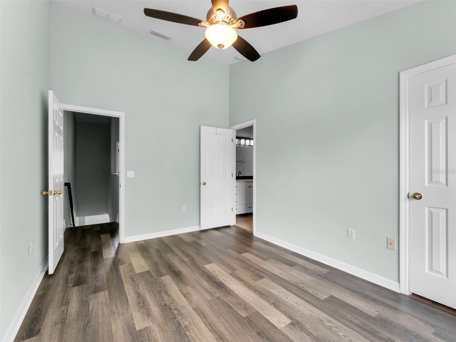 Image 24 of 36 For 8736 Eleanor Court