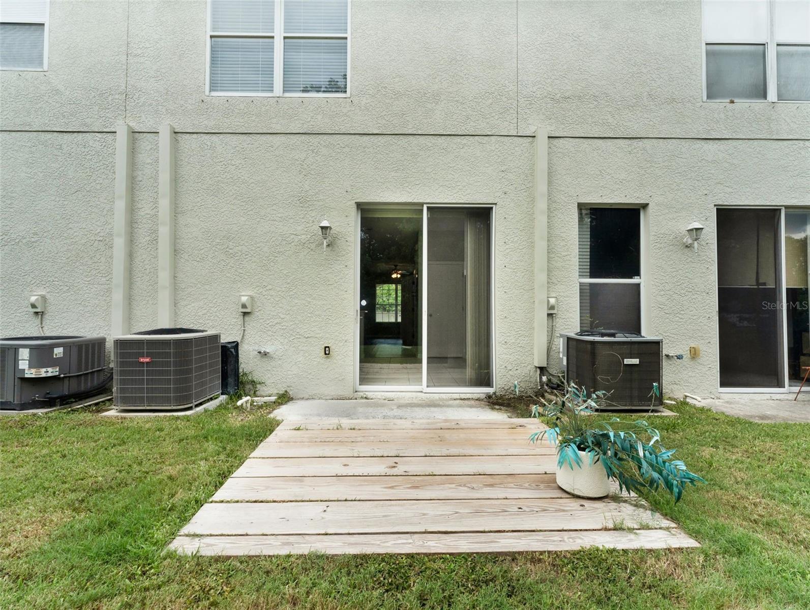 Image 31 of 36 For 8736 Eleanor Court