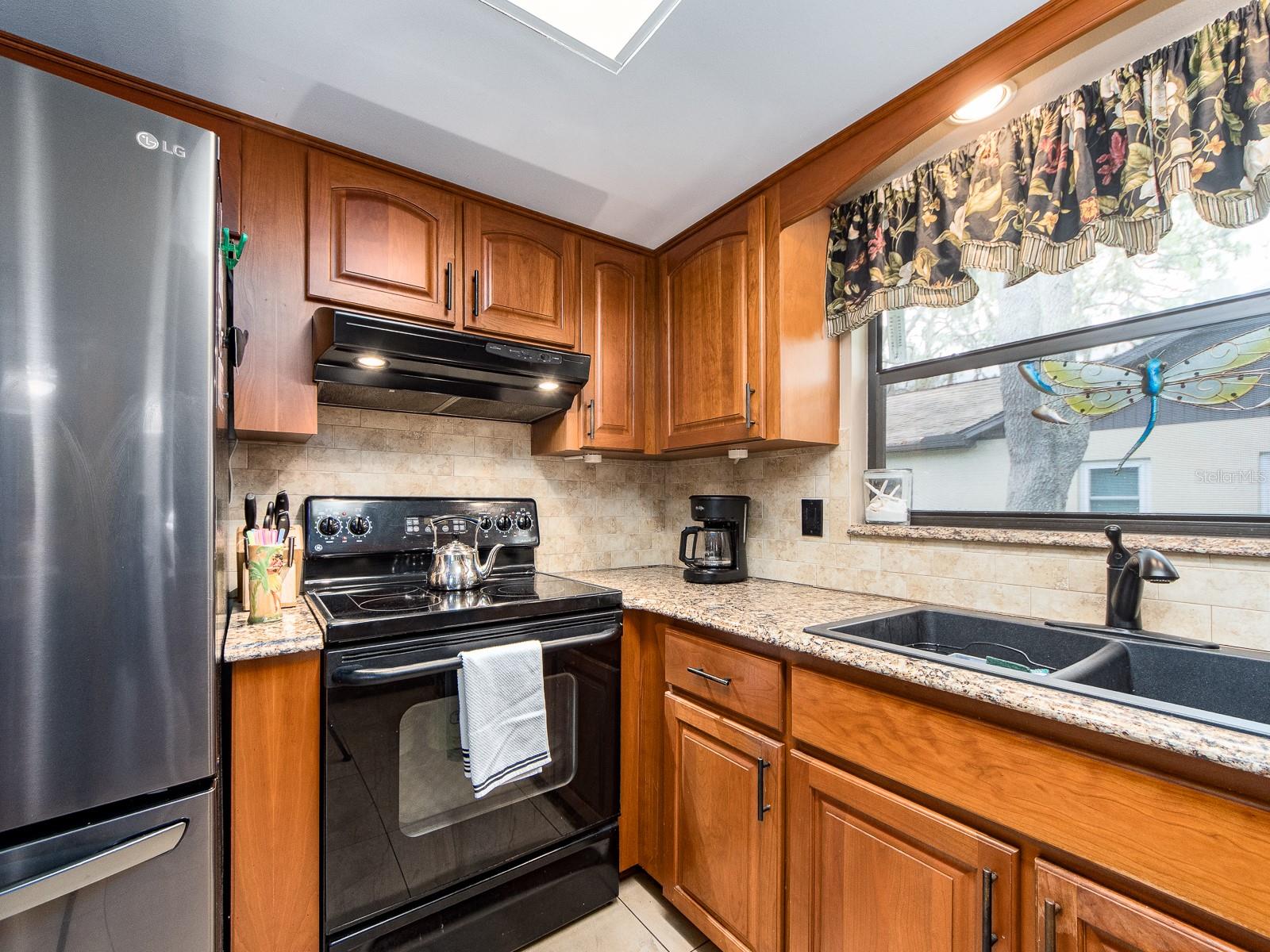 Listing photo id 10 for 7300 Dogleg Court