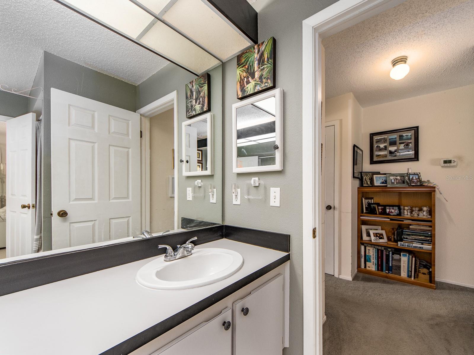 Listing photo id 20 for 7300 Dogleg Court