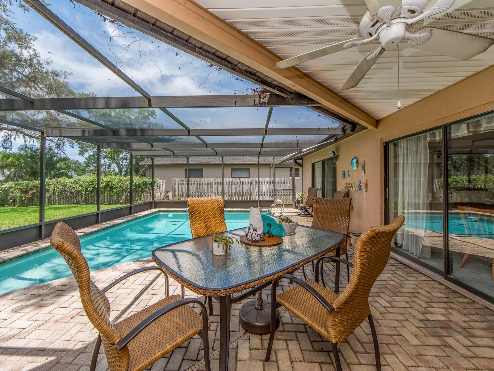 Listing photo id 28 for 7300 Dogleg Court