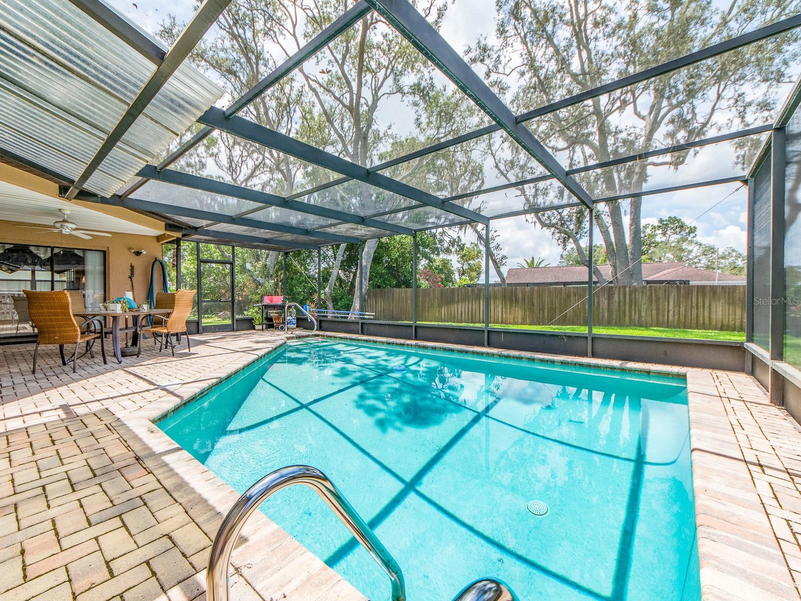Listing photo id 30 for 7300 Dogleg Court