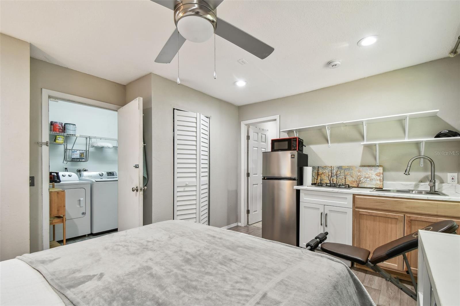 Image 31 of 69 For 604 Limetree Drive