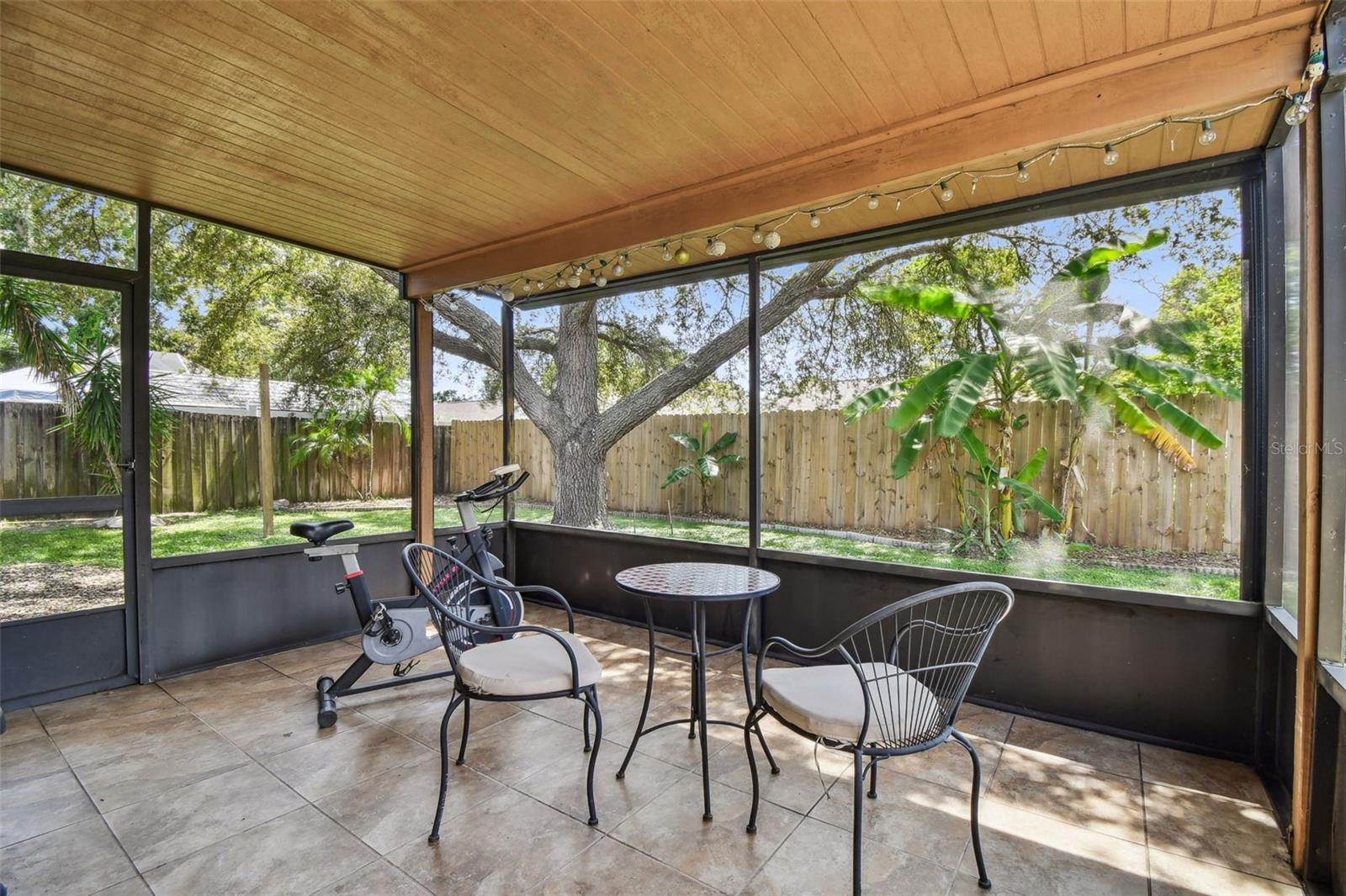 Image 39 of 69 For 604 Limetree Drive