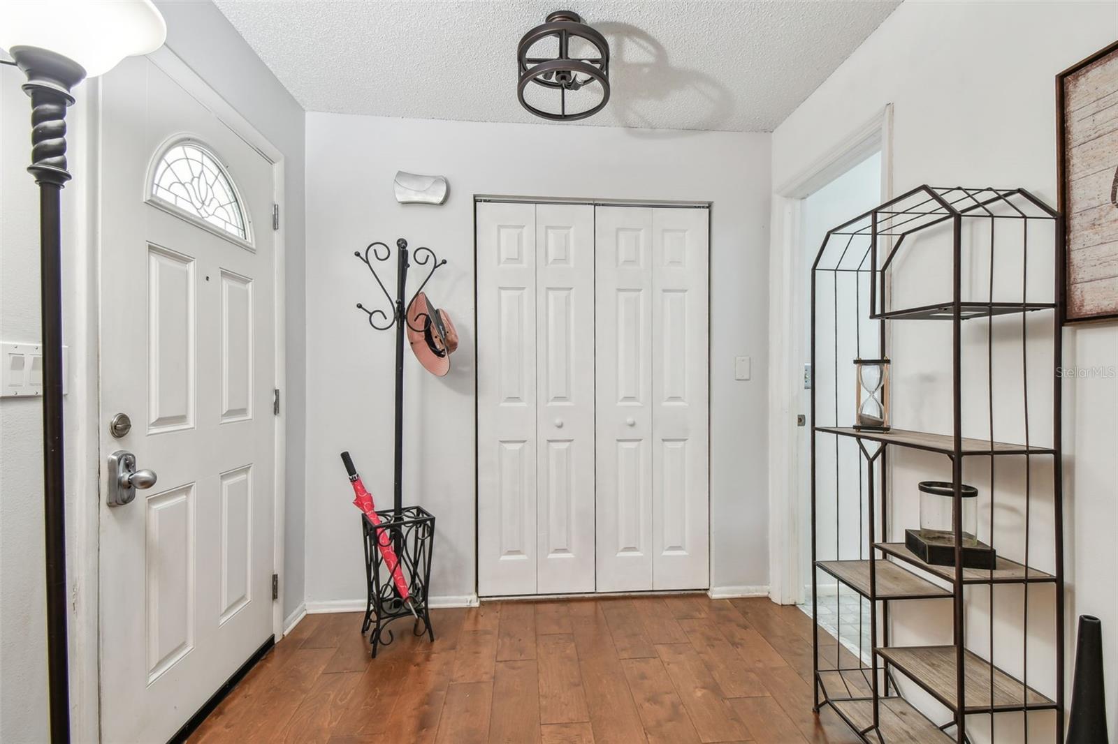 Image 4 of 69 For 604 Limetree Drive
