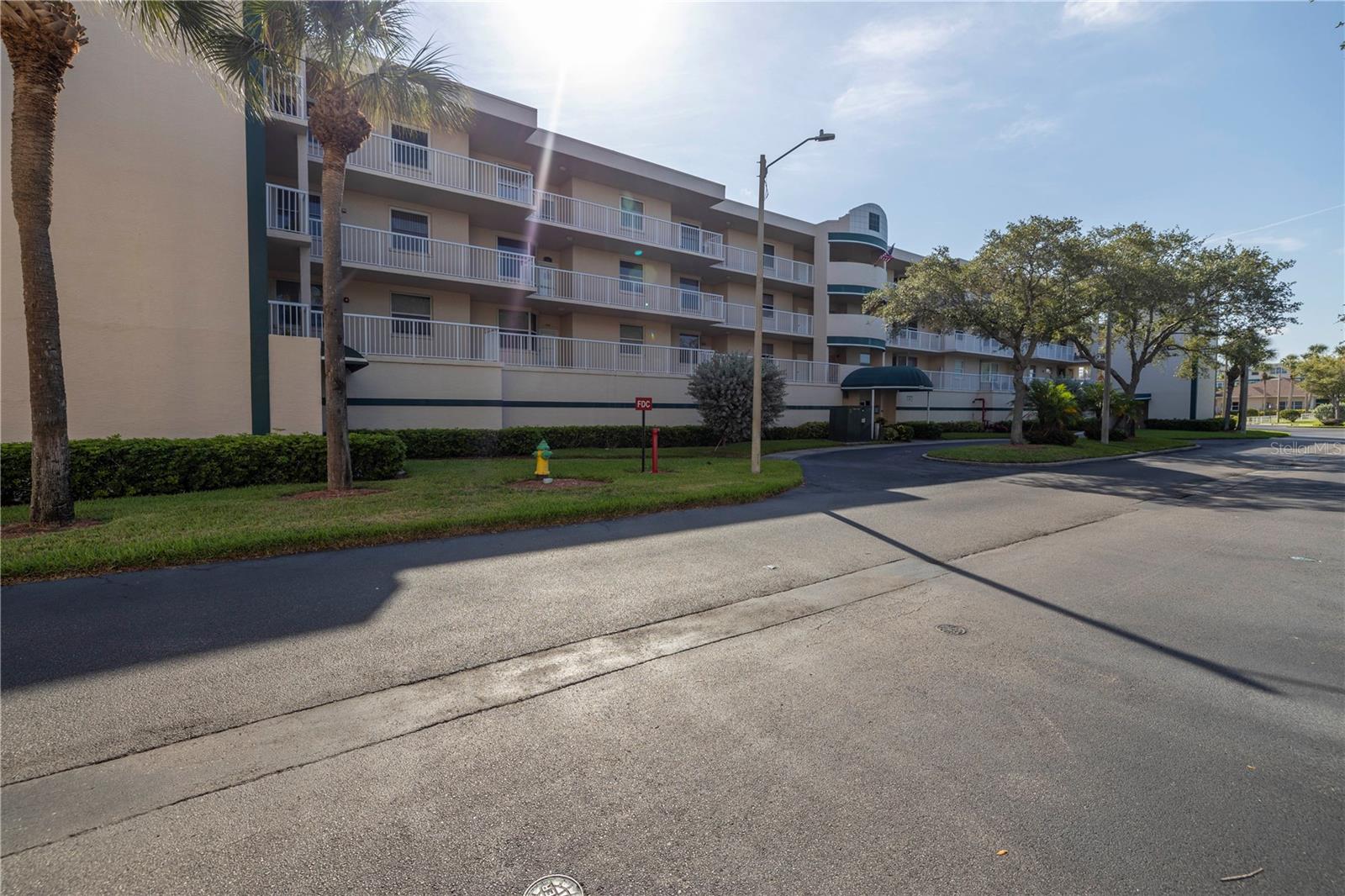 Listing photo id 44 for 6399 Shoreline Drive 4201