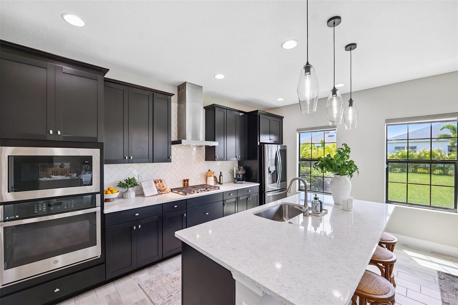 Image 10 of 59 For 5601 Limelight Drive