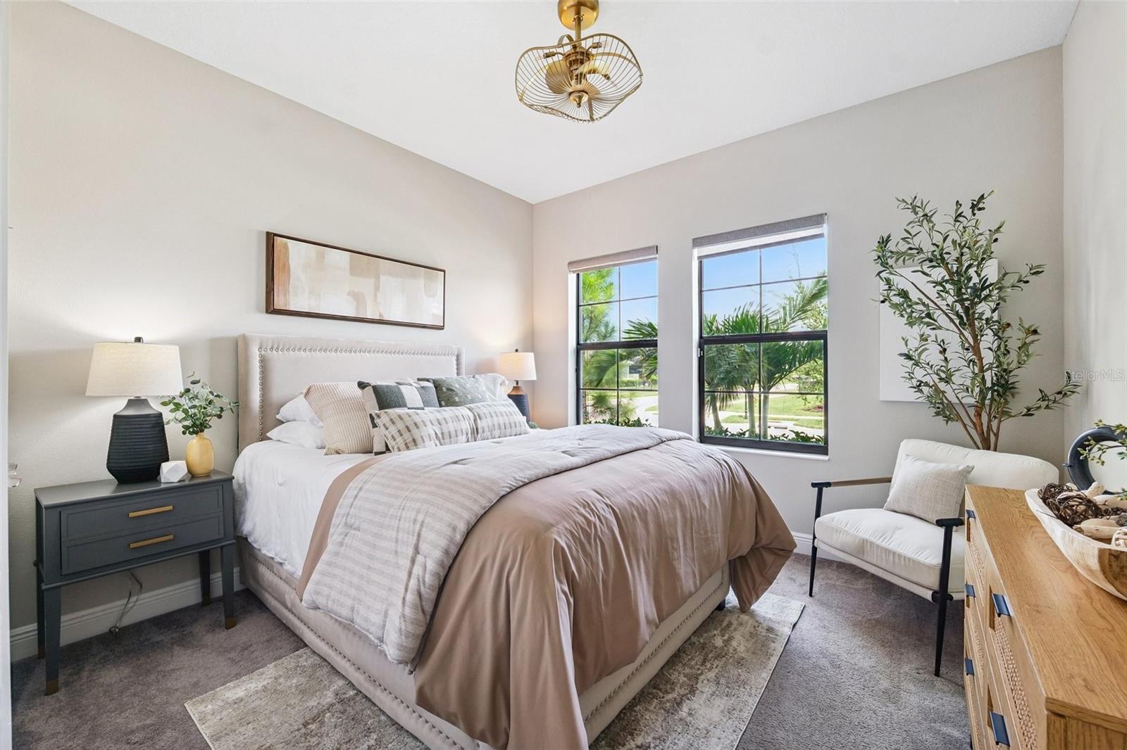 Image 13 of 59 For 5601 Limelight Drive
