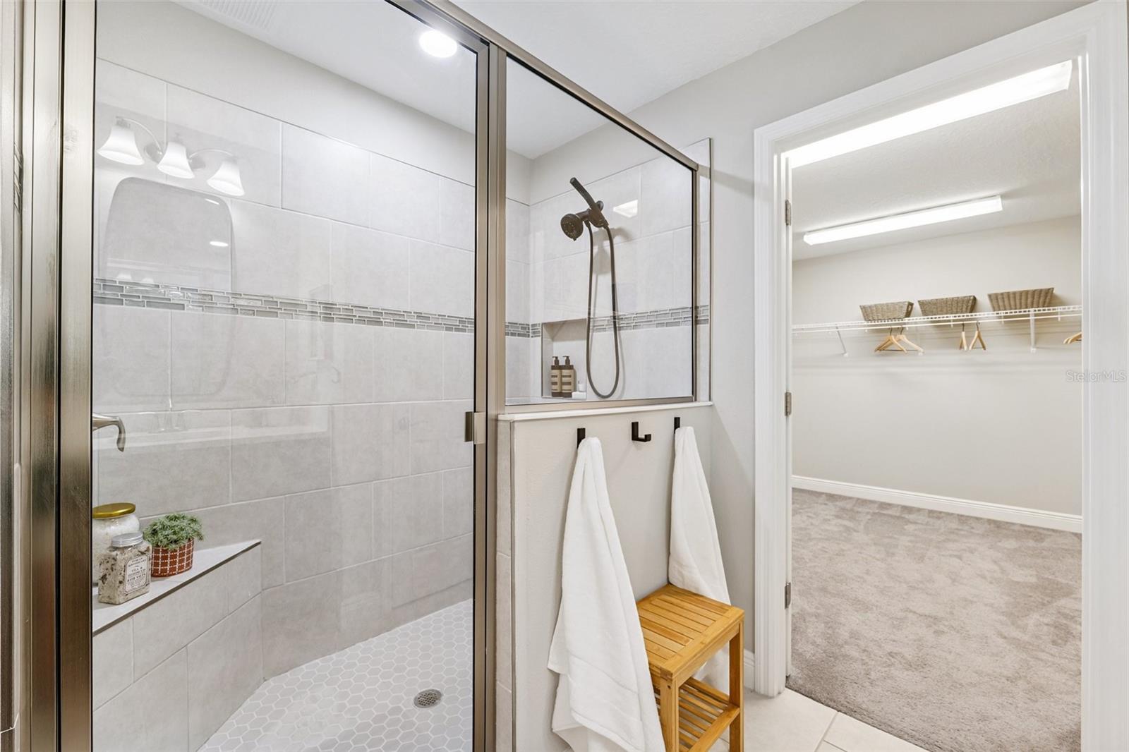 Image 19 of 59 For 5601 Limelight Drive