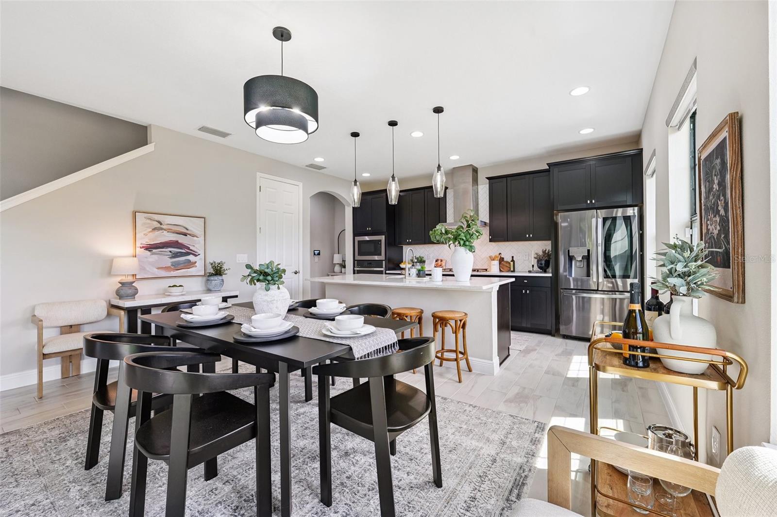 Image 4 of 59 For 5601 Limelight Drive