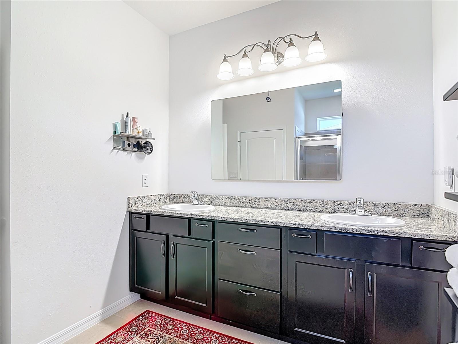 Listing photo id 31 for 31542 Tansy Bend