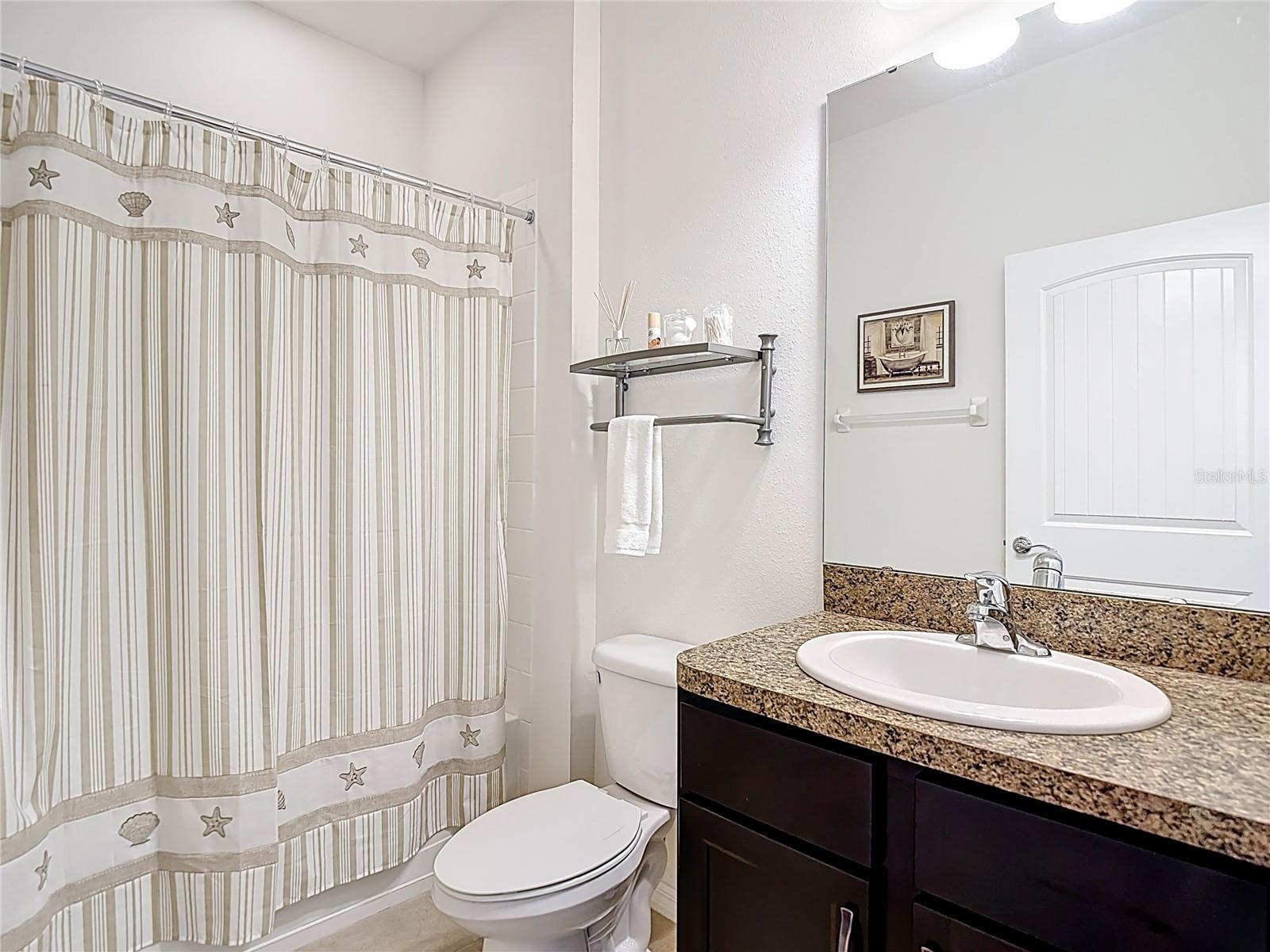 Listing photo id 42 for 31542 Tansy Bend