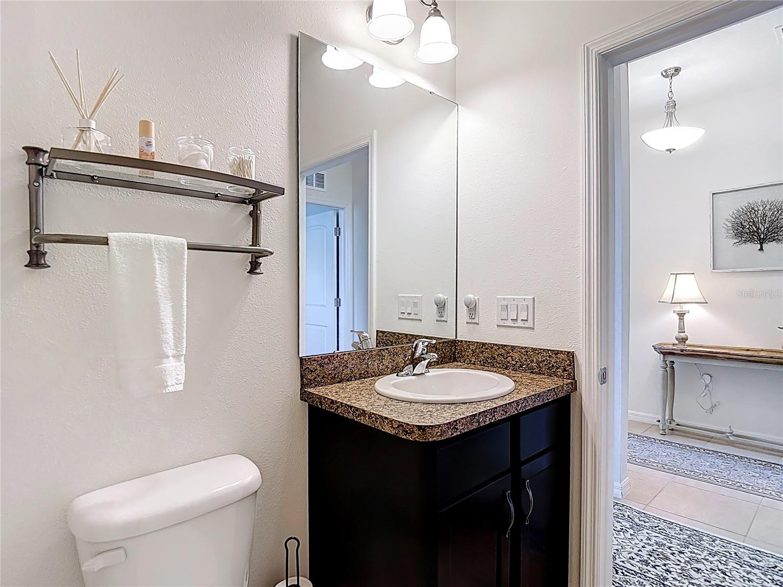 Listing photo id 43 for 31542 Tansy Bend