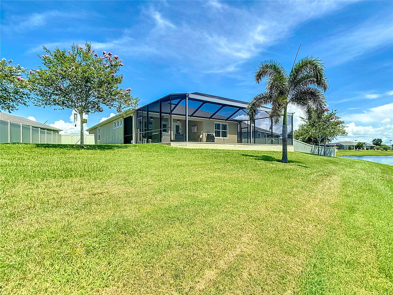 Listing photo id 63 for 31542 Tansy Bend