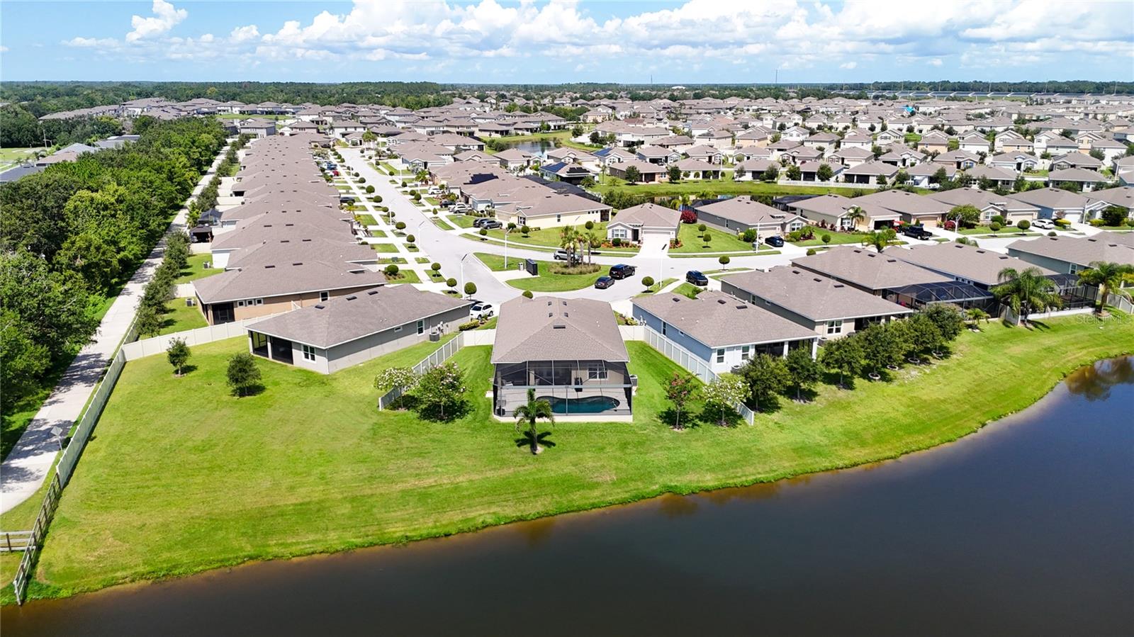 Listing photo id 70 for 31542 Tansy Bend