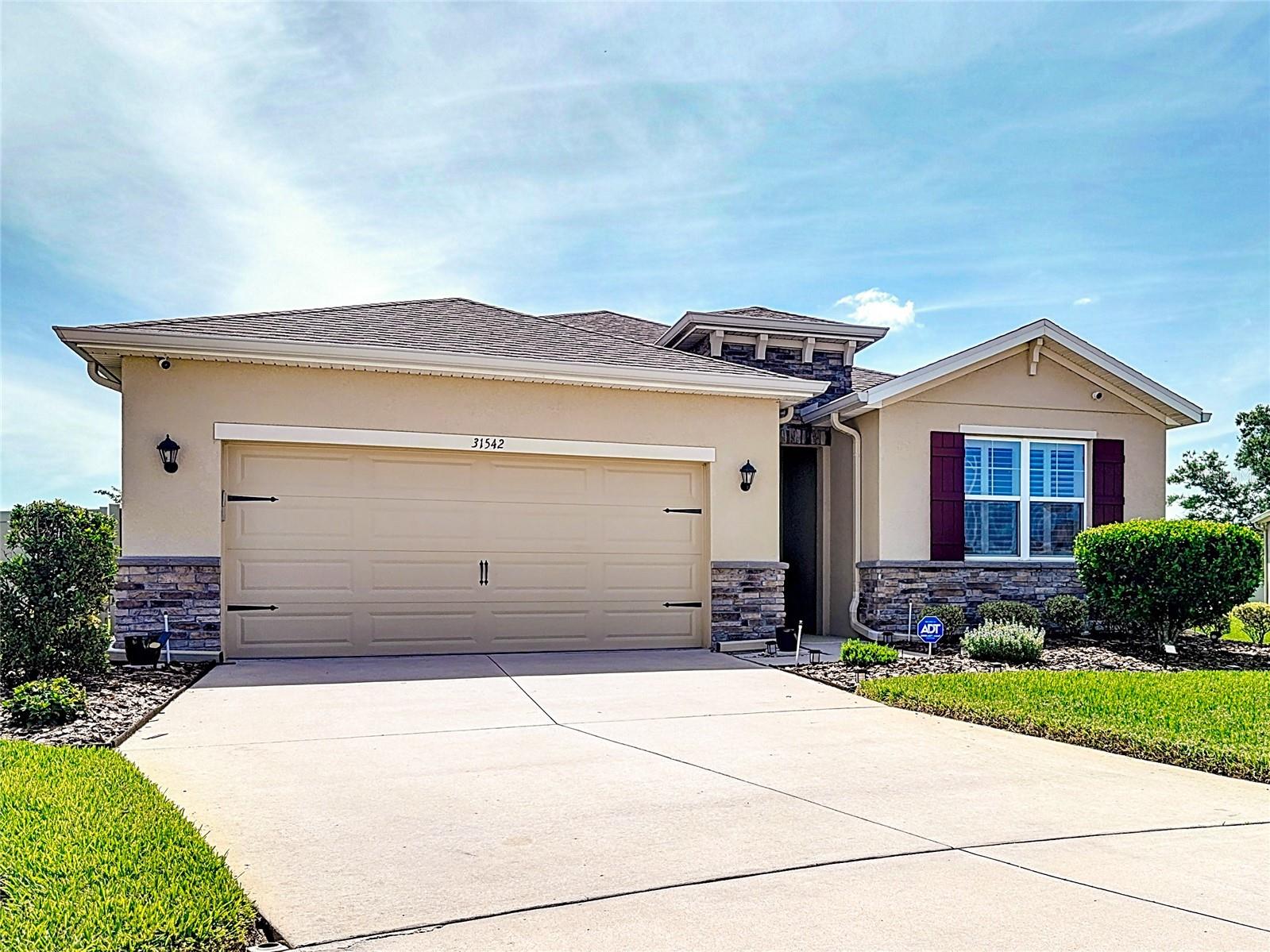 Listing photo id 92 for 31542 Tansy Bend