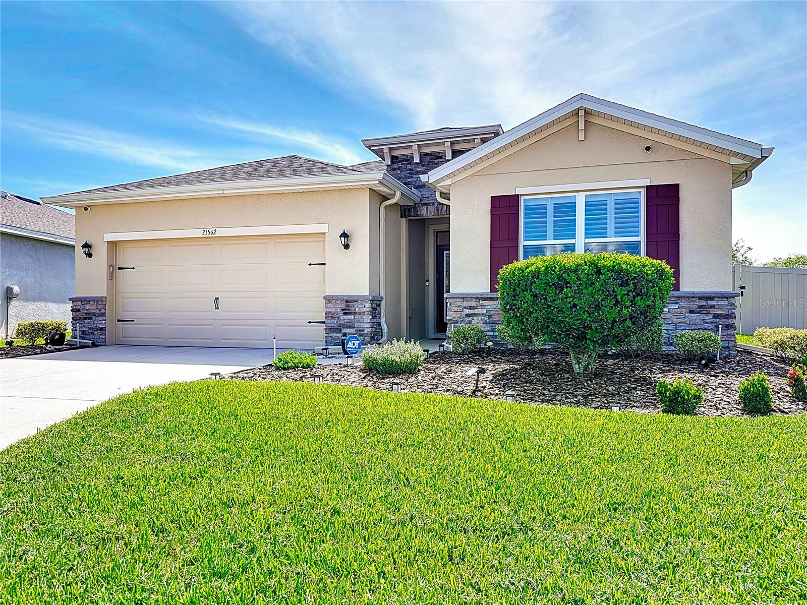 Listing photo id 93 for 31542 Tansy Bend