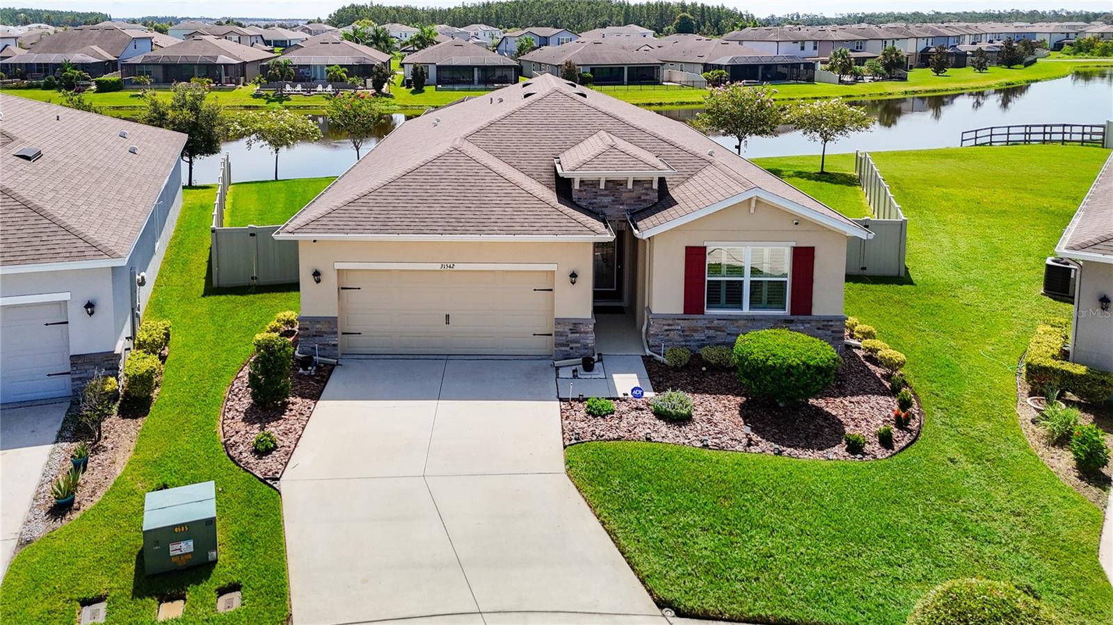 Listing photo id 94 for 31542 Tansy Bend