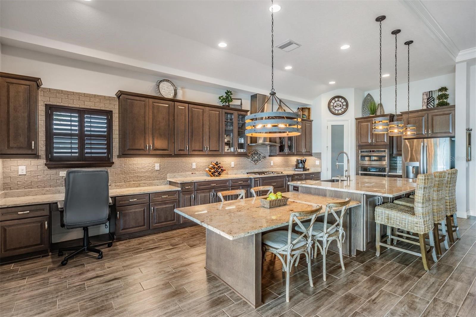 Image 10 of 47 For 6695 Sunset Vista Way