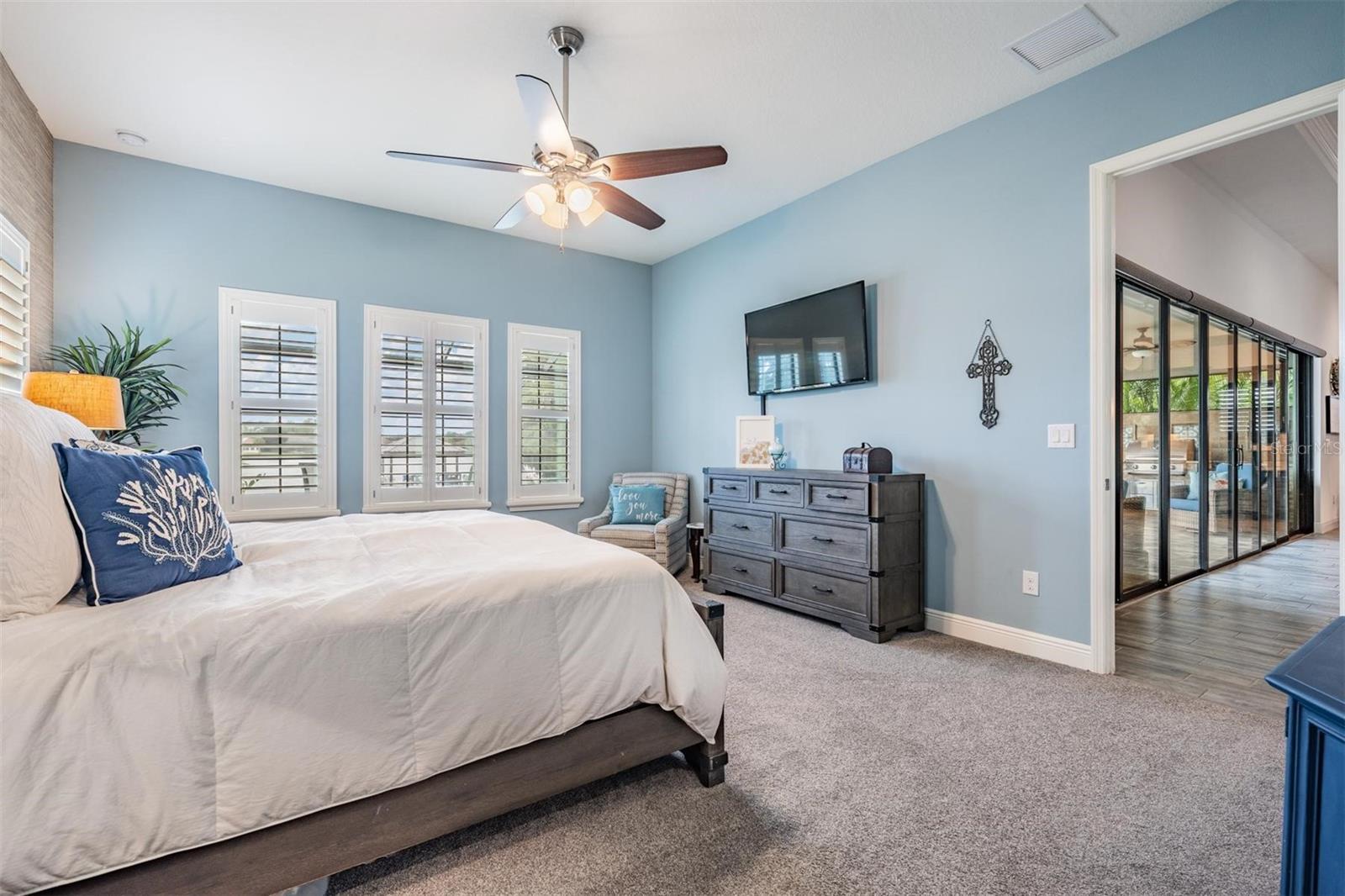 Image 16 of 47 For 6695 Sunset Vista Way