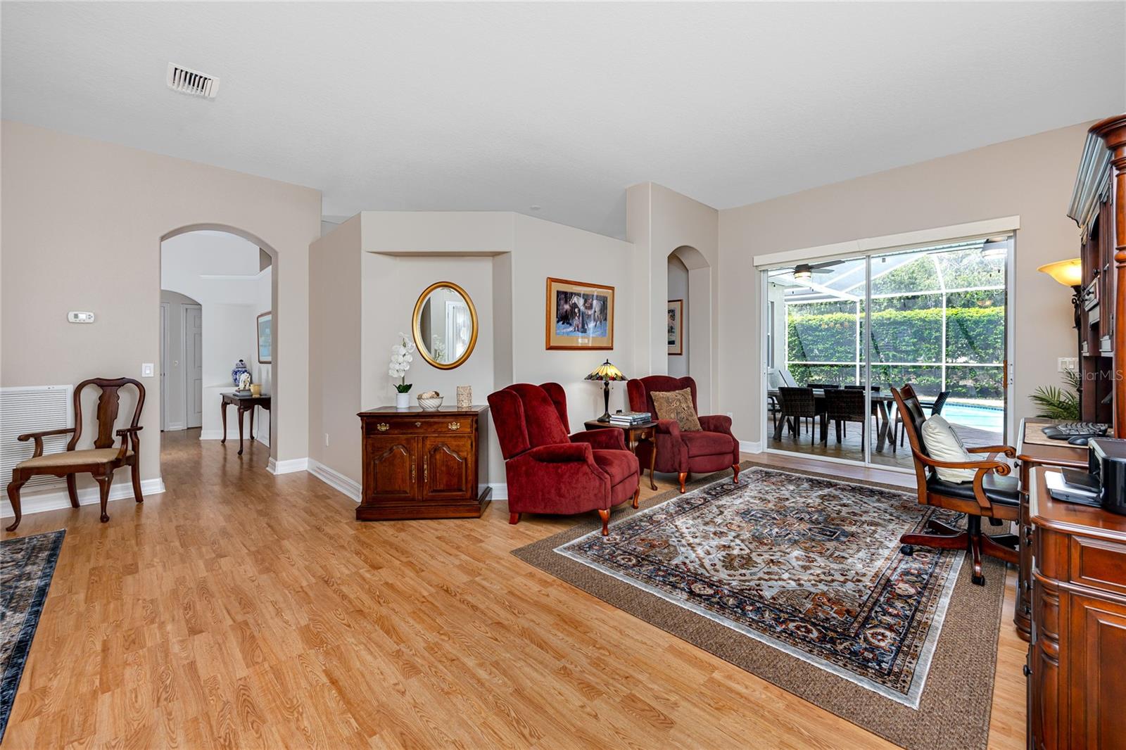Image 11 of 54 For 12524 Leatherleaf Drive